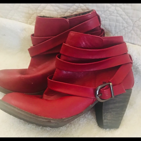 🌺Bucco Red Boots - Picture 7 of 8